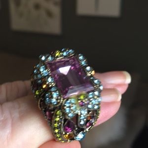 Heidi Daus ring size 9 beautiful Swarovski
